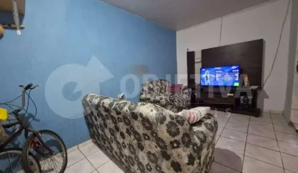 Casa à venda, 4 quartos, 1 suíte, 2 vagas, MANSOUR - UBERLANDIA/MG