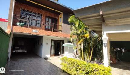Casa a venda  – 398m² - 4 quartos – 4 banheiros – 2 suíte - 4 vagas