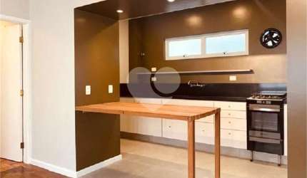Apartamento com 2 quartos à venda em Cerqueira César - SP