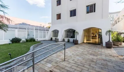 Apartamento com 3 quartos à venda ou para locação em Itaim Bibi - SP