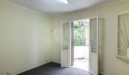 Sobrado com 4 quartos à venda em Vila Mariana - SP