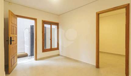 Casa de vila com 3 quartos à venda em Jardim Paulista - SP