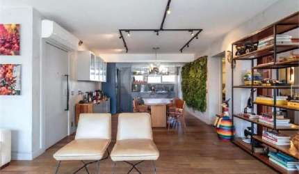Apartamento com 4 quartos à venda em Moema - SP