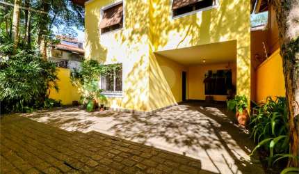 Casa à venda em Jardim América - SP