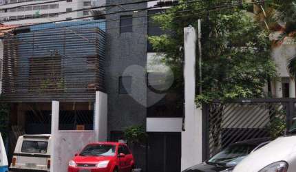 Prédio inteiro com 5 quartos à venda em Pinheiros - SP