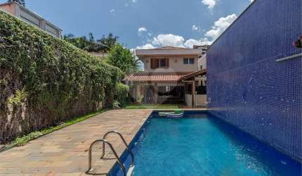 Sobrado com 4 quartos à venda em Bela Aliança - SP