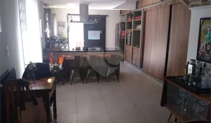 Sobrado com 4 quartos à venda em Lapa - SP