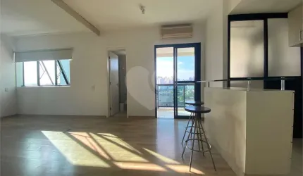 Apartamento com 2 quartos à venda em Pinheiros - SP