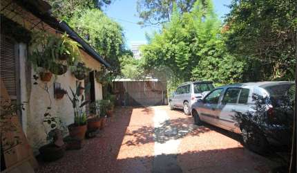 Terreno à venda em Vila Ipojuca - SP