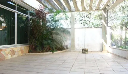 Casa com 3 quartos à venda em Sumarezinho - SP
