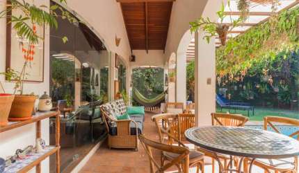 Casa térrea com 3 quartos à venda em Caxingui - SP
