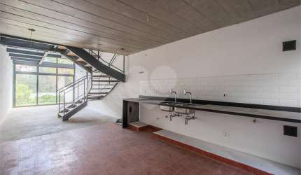 Condomínio com 2 quartos à venda em Vila Ipojuca - SP