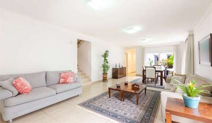 Sobrado com 4 quartos à venda em Alto De Pinheiros - SP
