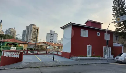 Casa com 3 quartos à venda em Jardim Ester - SP