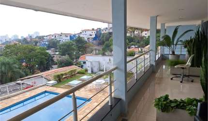 Casa com 6 quartos à venda em Vila Romana - SP