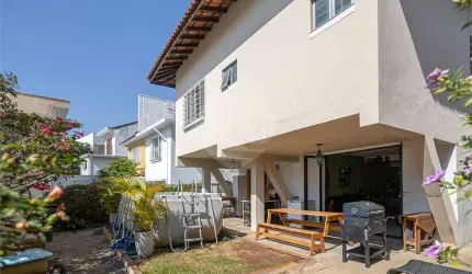 Sobrado com 4 quartos à venda em Lapa - SP
