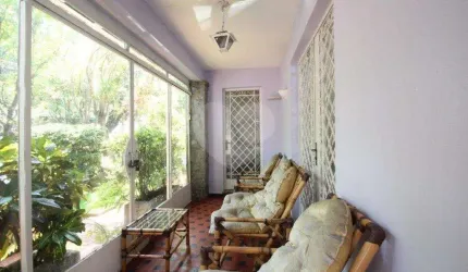 Casa com 6 quartos à venda em Lapa - SP