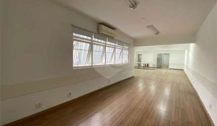 Prédio inteiro à venda ou para locação em Vila Madalena - SP