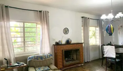 Casa de vila com 4 quartos à venda em Instituto De Previdência - SP