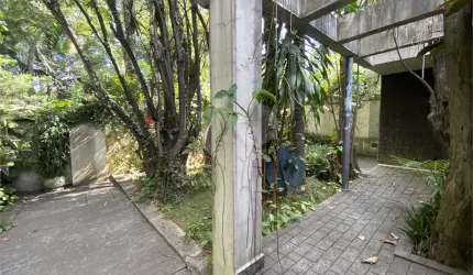 Casa de vila com 3 quartos à venda em Vila Pirajussara - SP