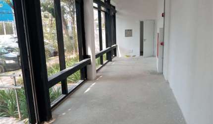 Loja à venda ou para locação em Pinheiros - SP
