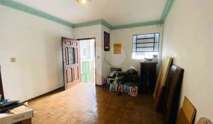 Condomínio com 2 quartos à venda ou para locação em Pinheiros - SP