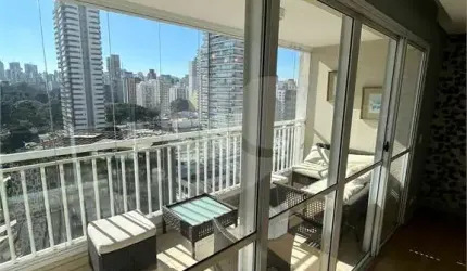 Apartamento com 3 quartos à venda ou para locação em Pinheiros - SP