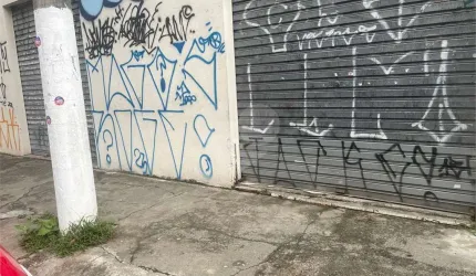 Terreno à venda em Vila Gomes - SP