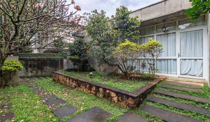 Casa térrea com 4 quartos à venda em City Boaçava - SP