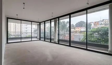 Apartamento com 3 quartos à venda ou para locação em Perdizes - SP