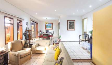 Casa com 3 quartos à venda em Vila Ipojuca - SP