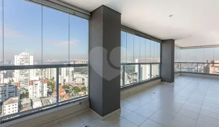 Apartamento com 3 quartos à venda ou para locação em Alto Da Lapa - SP