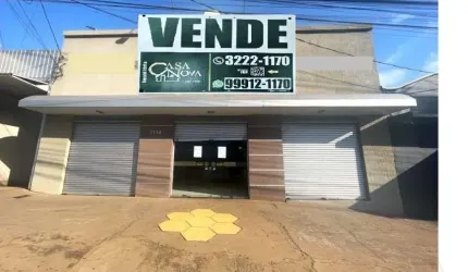 Barracão à venda em Maringá na  Zona 07, com 598 m²