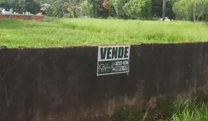 Terreno à venda no Jardim Moreschi, com 411.54 m² em Maringá
