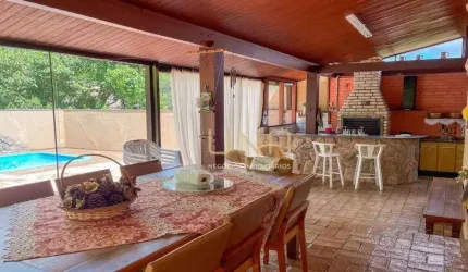 Casa com 3 dormitórios à venda, 255 m² por R$ 1.800.000,00 - Pantanal - Florianópolis/SC