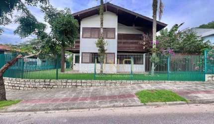 Casa com 6 dormitórios à venda, 327 m² por R$ 1.990.000,00 - Trindade - Florianópolis/SC