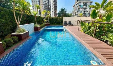 Apartamento com 2 dormitórios à venda, 70 m² por R$ 980.000,00 - Centro - Florianópolis/SC