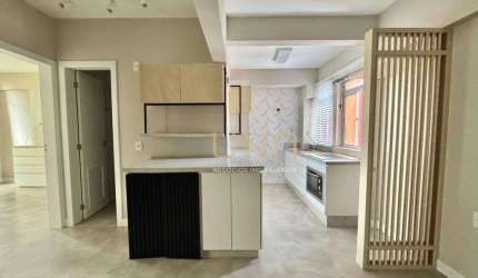 Apartamento com 2 dormitórios à venda, 54 m² por R$ 460.000,00 - Centro - Florianópolis/SC