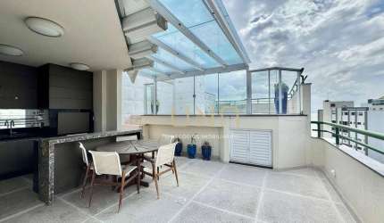 Cobertura Duplex Exclusiva no Coração da Cidade  Vista Beira-Mar