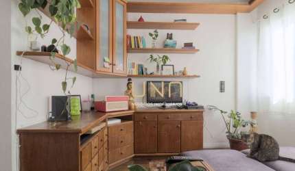 Apartamento com 2 dormitórios à venda, 56 m² por R$ 345.000,00 - Centro - Florianópolis/SC