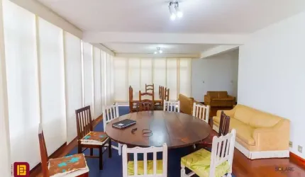 Apartamentos em Agronômica