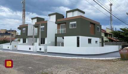 Casa Residencial em Pântano Do Sul