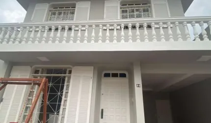 Casa Residencial em Centro