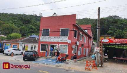 Casa Residencial/Comercial em Saco Dos Limões
