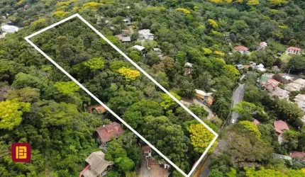 Terreno à venda na Lagoa da Conceição