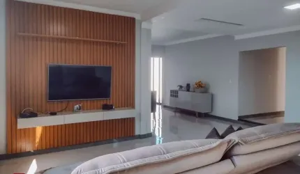 Casa Residencial em Ingleses