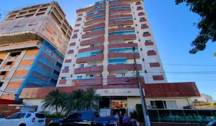 Cobertura duplex no Floresta 03 quartos com suite e terraço.
