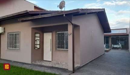 Casa Residencial em Forquilhas
