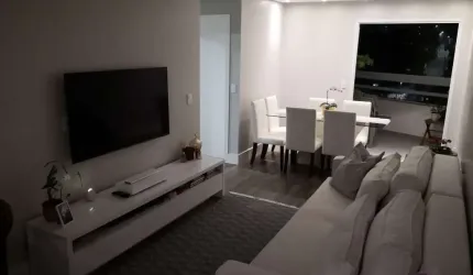 Apartamentos em Carvoeira