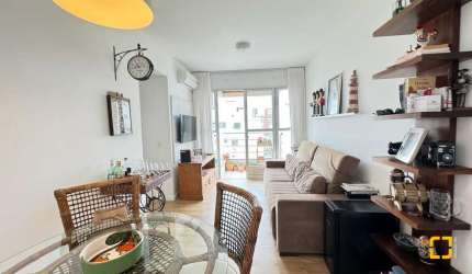 Apartamento à venda no Centro de Florianópolis SC